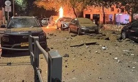 Iran đe dọa 5 nhà máy điện lớn của Israel, nhà sản xuất Vòm Sắt dính đòn?