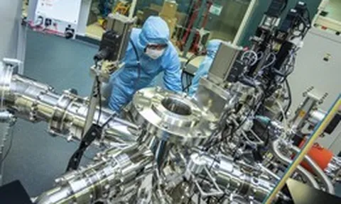 Úc tạo ra pin lượng tử đầu tiên trên thế giới: phá vỡ mọi quy luật thông thường, pin càng lớn, sạc càng nhanh