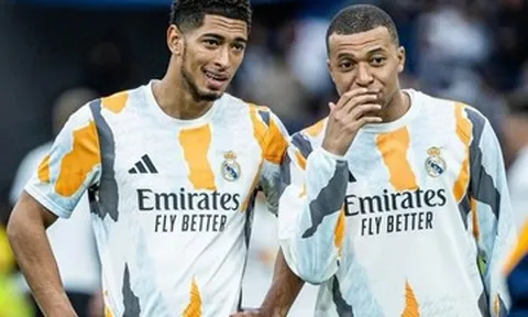 MU hỏi mua Jude Bellingham với giá 120 triệu euro