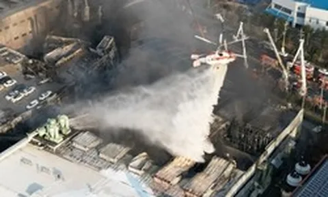 Thảm kịch hỏa hoạn tại nhà máy Hàn Quốc: Tất cả những người mất tích đều đã tử vong, số người bị thương lên đến 60 người