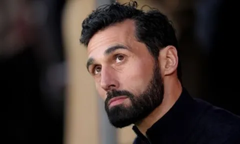 Real Madrid đả bại Atletico, Arbeloa đạt thành tích ngang Mourinho