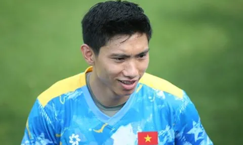 Xuân Son báo tin cực vui, Văn Hậu tươi rói hội quân tuyển Việt Nam