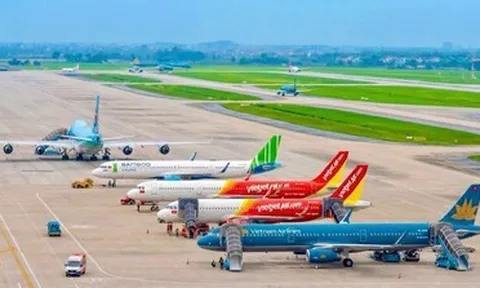 Hàng không điều chỉnh đường bay, giá vé trong tháng 4 để bù đắp chi phí