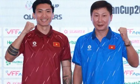 HLV Kim Sang Sik mong tuyển Việt Nam thắng Malaysia 2-0