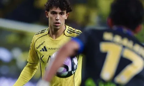 Tin tức về chuyển nhượng 3/4: MU đón Joao Felix, Arsenal lấy Olmo