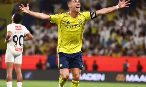 Ronaldo lập cú đúp ngày tái xuất, Al Nassr thắng hoành tráng