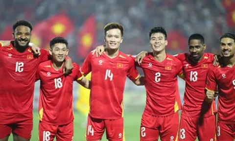 Tuyển Việt Nam: Khó lường hơn, nhờ đâu?