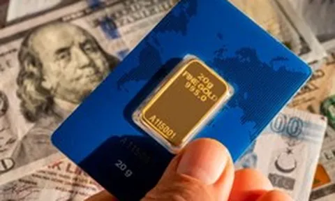 Giá vàng giảm mạnh nhất gần 13 năm, nhiều NHTW rục rịch đi bán, chuyên gia cảnh báo: Nhà đầu tư không nên làm theo, vì sao?