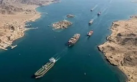 Iran tuyên bố eo biển Hormuz sẽ không bao giờ trở lại trạng thái ban đầu