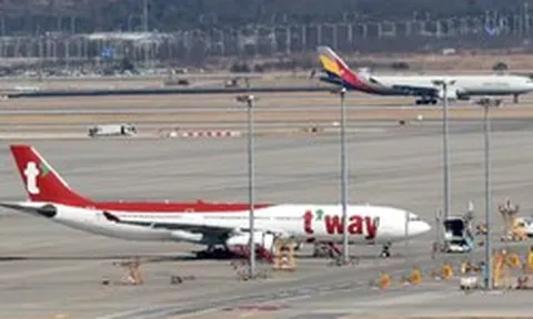 Nóng: Một hãng hàng không cho toàn bộ tổ tiếp viên nghỉ không lương 2 tháng vì quá khó khăn