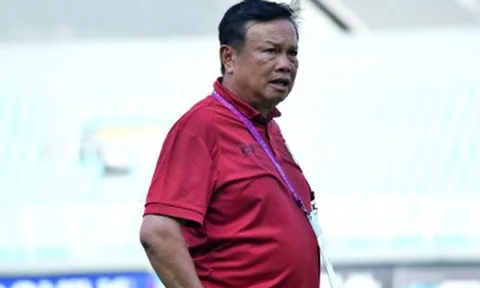 Thua sốc U17 Lào, HLV U17 Thái Lan từ chức