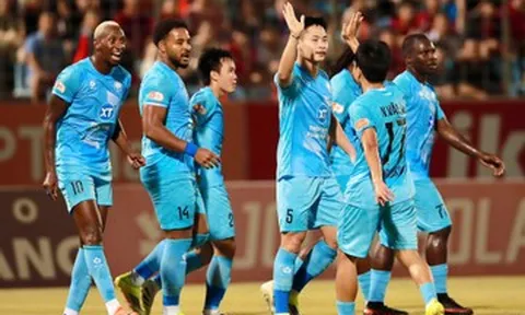 Xuân Son tỏa sáng, Nam Định đẩy Đà Nẵng vào thế khó