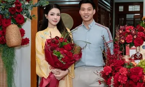 Ảnh dạm ngõ đẹp lung linh của Văn Thanh và bạn gái hotgirl