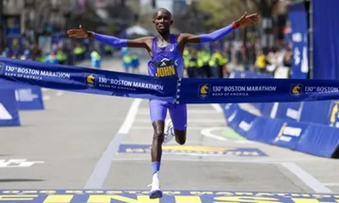 John Korir lập kỷ lục mới tại Boston Marathon lần thứ 130