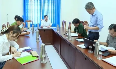 TP.HCM: Xã Long Hải gắn thiết bị GPS cho 100% tàu cá chưa đủ điều kiện