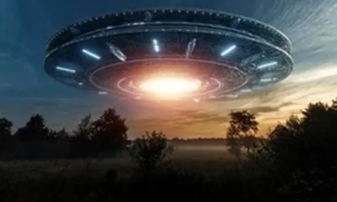 Bí ẩn dự án Blue Beam: Thuyết âm mưu những năm 1990 kể về các cuộc xâm lược của người ngoài hành tinh bằng ảnh ba chiều