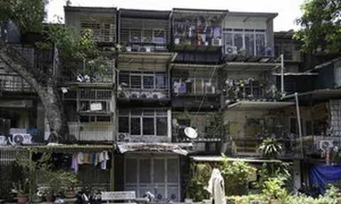 Nhà tập thể cũ Hà Nội giá hàng trăm triệu đồng/m²