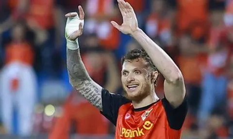 Geovane nhập tịch thành công, HLV Kim Sang Sik chờ 'vũ khí mới'