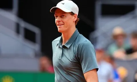 Sinner 'tốc hành' vào chung kết Madrid Open, chờ viết kỳ tích