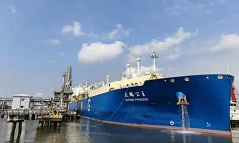 Mỹ muốn chia lại thị phần LNG tại Việt Nam