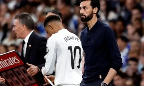 Real Madrid thêm hỗn loạn: Mbappe cãi nhau gay gắt với HLV Arbeloa