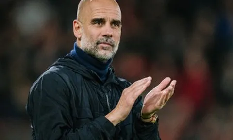 Man City mất chức vô địch, Pep Guardiola nổi giận nói về tương lai