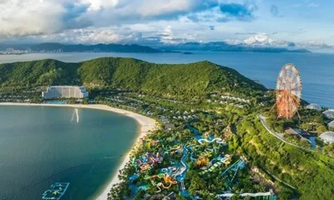 Điều gì đang khiến những “đảo hội” trở thành “thỏi nam châm” hút khách du lịch?