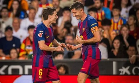 Barca thua ngược Valencia trận chia tay Lewandowski