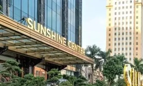 Đặt kế hoạch vượt nhiều 'ông lớn', cổ phiếu Sunshine tăng trần