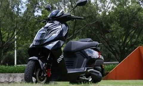 Xe ga thông minh 150cc gây chú ý với ABS, TCS và radar: Liệu có trở thành “vũ khí mới” tại Việt Nam?