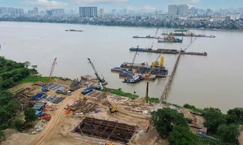 Trước 30/6, Hà Nội yêu cầu hoàn thành GPMB 9 dự án cầu vượt sông Hồng