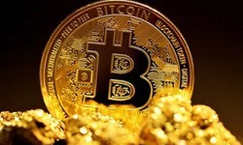 Lần đầu tiên trong vòng 4 năm, một 'cá mập' bán ra 32 BTC: Tương lai nào cho đồng tiền số lớn nhất thế giới?