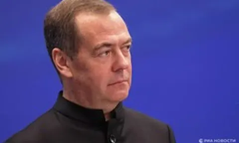 Ông Medvedev cảnh báo hậu quả nếu Armenia cắt đứt quan hệ với Nga