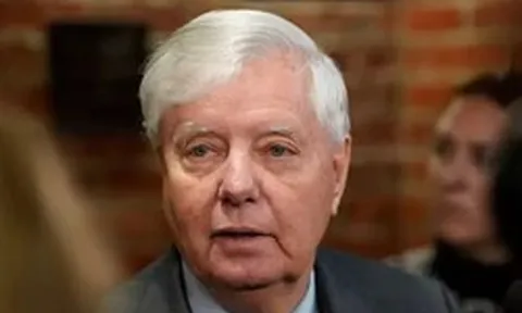 Thượng nghị sĩ Mỹ Lindsey Graham đột ngột qua đời