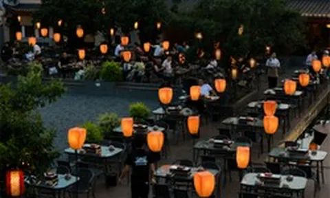 "Mỏ vàng" trên những mái nhà bỏ hoang ở Trung Quốc