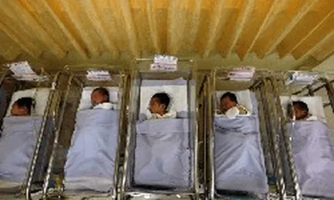 Nền kinh tế ví như “con rồng châu Á” đón tin buồn chưa từng có trong 61 năm, đối mặt tình thế không thể đảo ngược