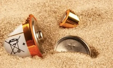 Phát minh pin mới có thể 'cứu' cả châu Âu: Được làm từ cát và đá nghiền, không cần đất hiếm, cắt giảm 160 tấn CO2