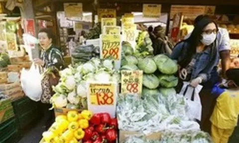 Nhật Bản lần đầu giảm thuế tiêu dùng sau gần 40 năm