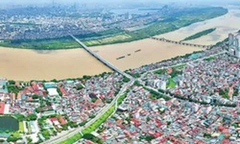Hoàn thành khảo sát, đánh giá an toàn, ổn định để phát triển giao thông trên trục chính sông Hồng