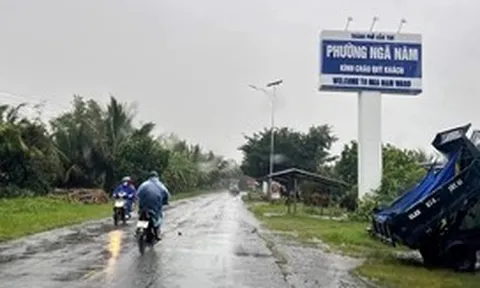 Cần Thơ: Mưa dông nhiều nơi, triều cường vượt báo động 1