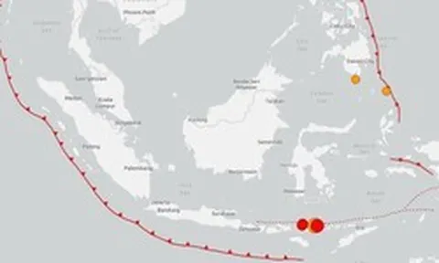 Động đất xảy ra ngoài khơi, Indonesia ban hành cảnh báo sóng thần