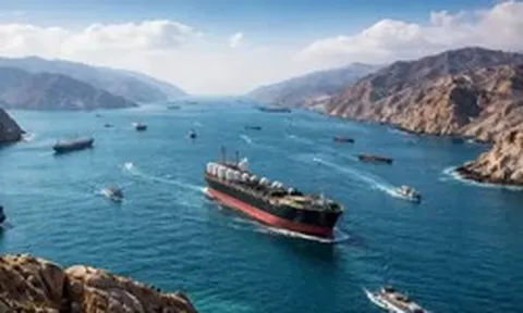 Iran quyết giữ 'quân bài' Hormuz, thỏa thuận với Mỹ bên bờ vực sụp đổ