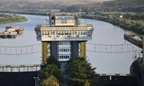 Vì sao Romania phải đóng cửa nhà máy điện hạt nhân duy nhất của mình?