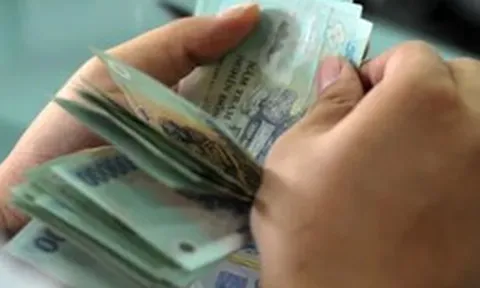 Ngân hàng khuyến cáo không sử dụng dịch vụ rút tiền mặt từ thẻ trong trường hợp sau đây