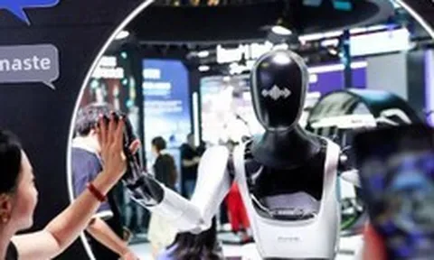Chiếm 85% thị phần robot thế giới, Trung Quốc khởi động 'cú sốc toàn cầu' thứ hai