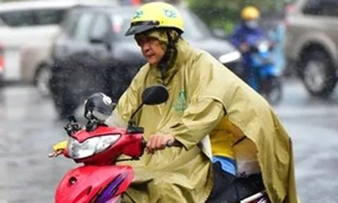 Thời tiết hôm nay 27-8: Bắc Bộ còn mưa to, Trung Bộ nắng nóng