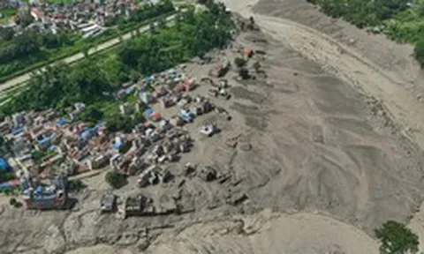 Hàng nghìn người mất tích sau thảm hoạ lũ quét ở Nepal đến từ quốc gia nào?