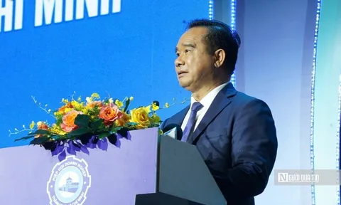 Chủ tịch Tp.HCM: Doanh nghiệp phải chuyển từ phản ánh sang kiến tạo chính sách