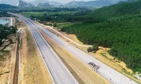 Thủ tướng thúc tiến độ 7 tuyến cao tốc phía Bắc