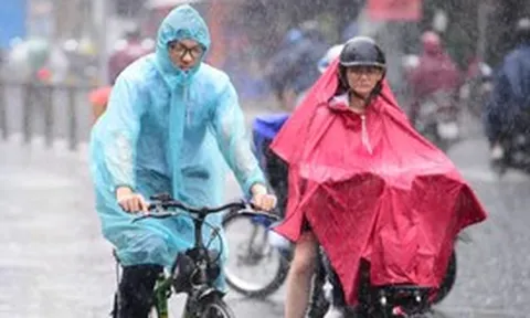 Thời tiết hôm nay 3-9: Nam Bộ mưa tăng, bão số 5 lại đổi hướng đi